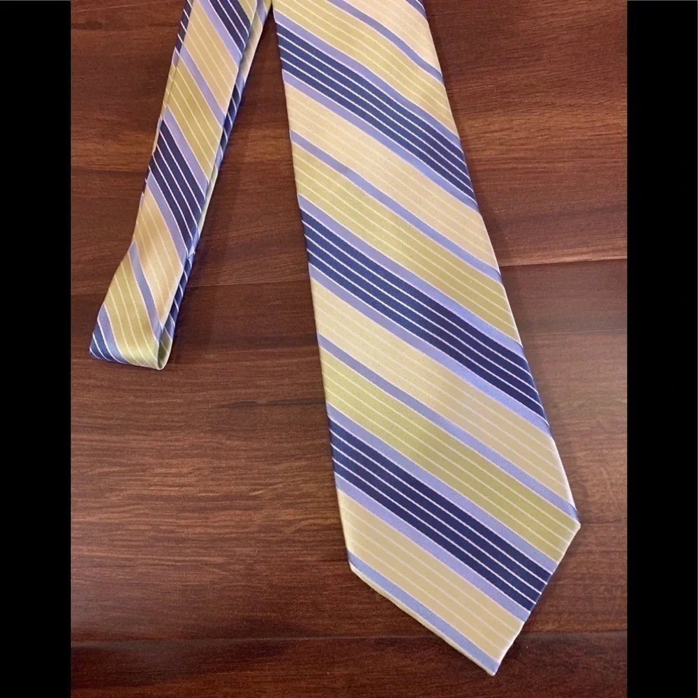 🌿SALE🌿JONES New York 100% Silk Striped Necktie